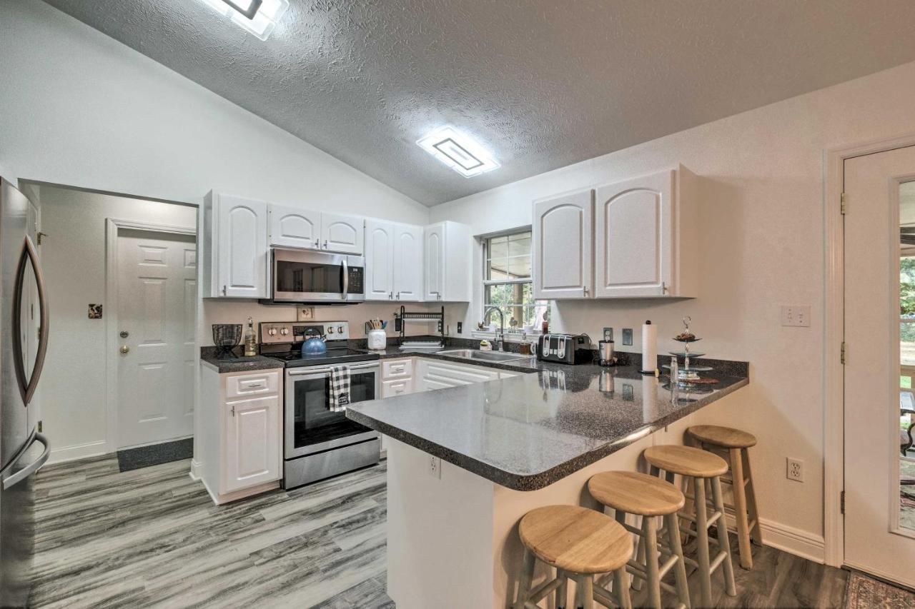 Hébergement de vacances Serene Getaway Near Suwannee River! *